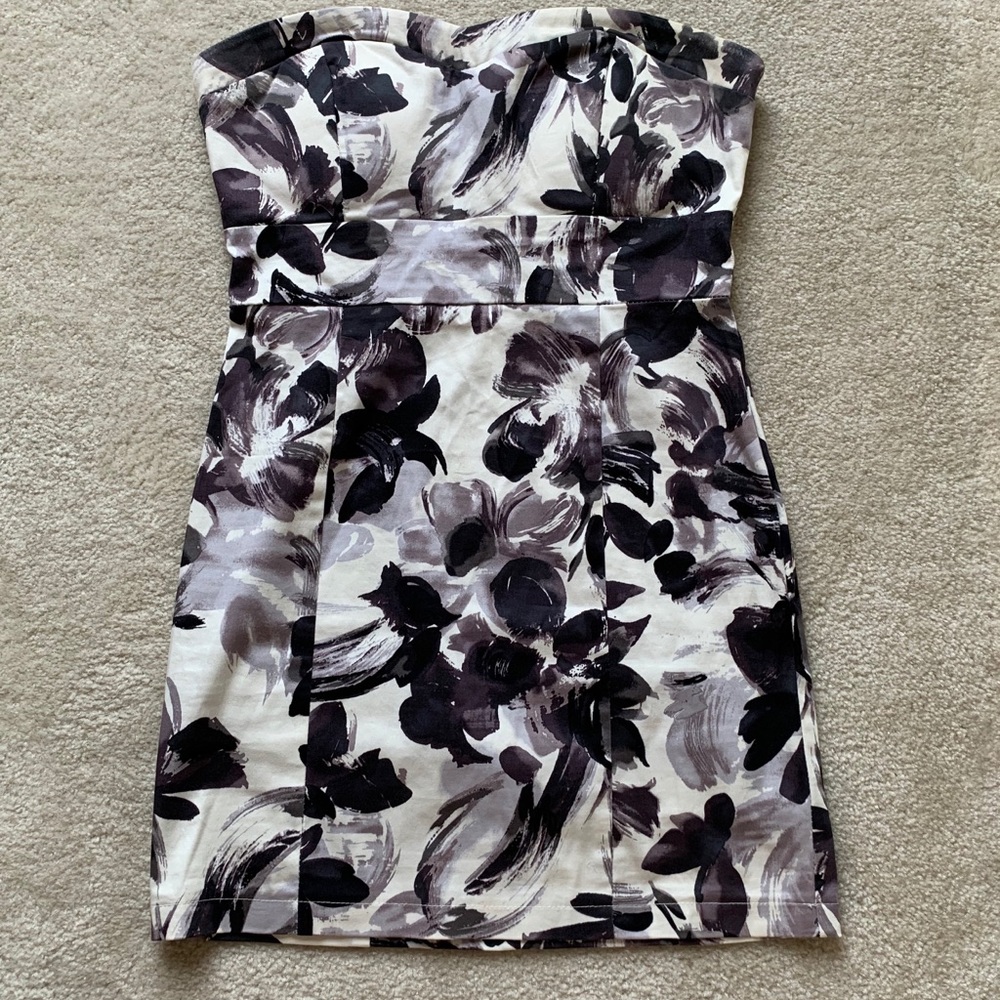 Black & White strapless dress
